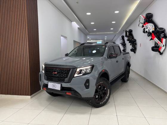 NISSAN FRONTIER 2.3 16V TURBO DIESEL PRO4X CD 4X4 AUTOMÁTICO NISSAN FRONTIER 2.3 16V TURBO DIESEL PRO4X CD 4X4 AUTOMÁTICO